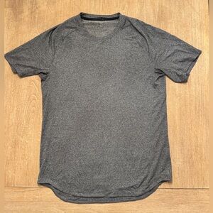 Lululemon Gray Short Sleeve Shirt